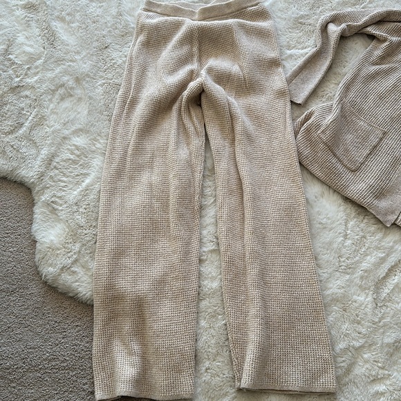 Knit lounge set - Picture 2 of 3